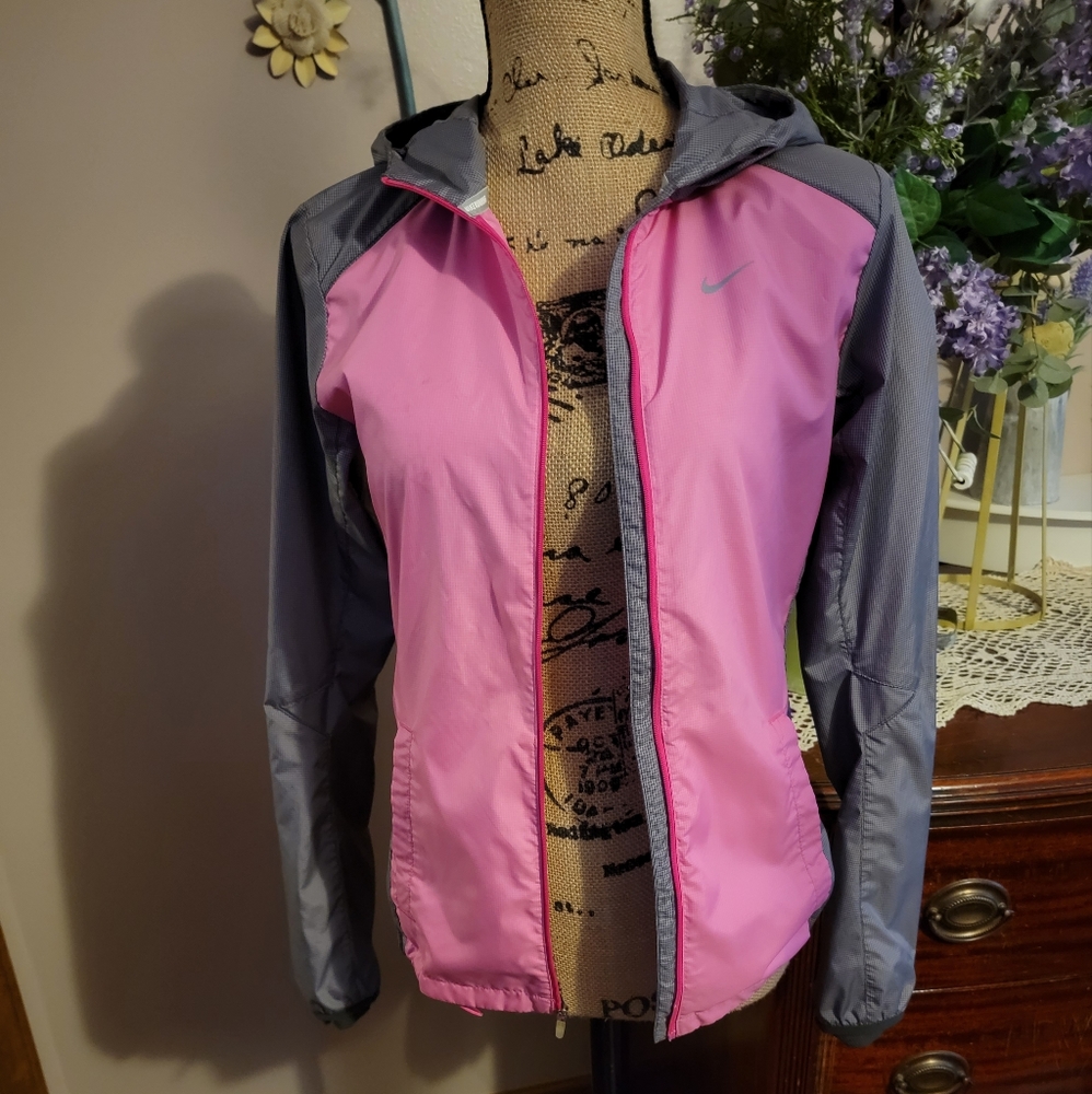 Nike Running Windbreaker